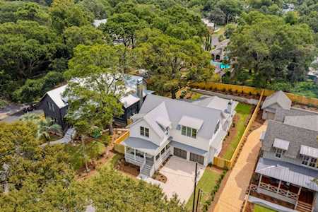 637 Coral St Street Mount Pleasant, SC 29464