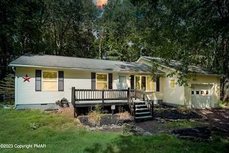 89 Sassafras Rd Albrightsville, PA 18210