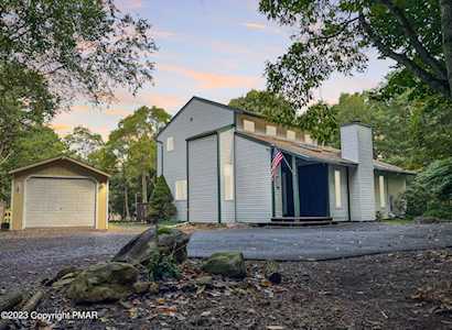 185 Lindbergh Circle Albrightsville, PA 18210