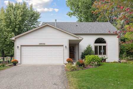 19032 Pleasantview Road Eden Prairie, MN 55346