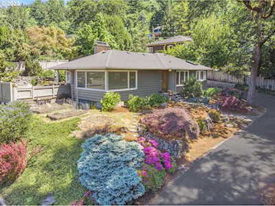 4704 SW 25th AVE Portland, OR 97239
