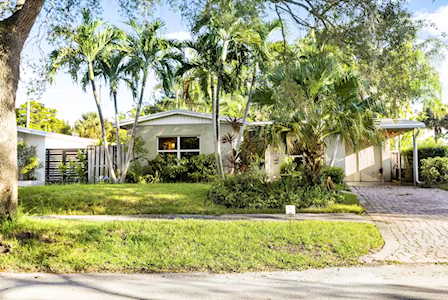 304 W Park Drive Fort Lauderdale, FL 33315