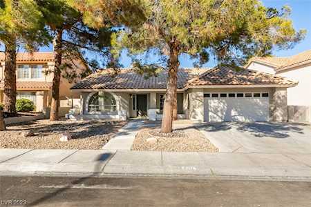 8212 Tivoli Cove Dr Las Vegas, NV 89128