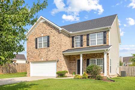 3005 Ping Ct Spring Hill, TN 37174