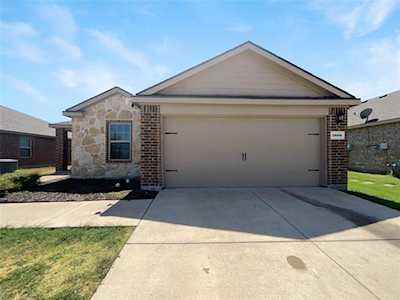 1809 Meadow Crest Drive Princeton, TX 75407