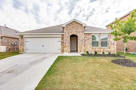 3922 Aintree Avenue Aubrey, TX 76227