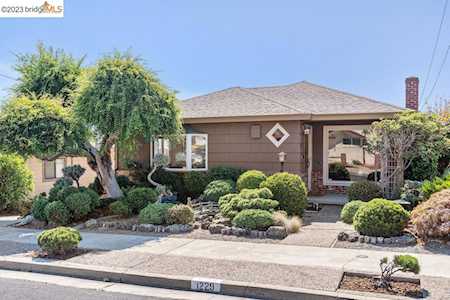 1229 Scott Street El Cerrito, CA 94530