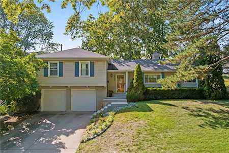 7908 Roe Ave Prairie Village, KS 66208