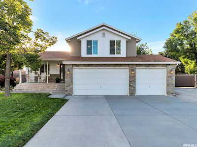 12434 S Red Elm Way Riverton, UT 84065
