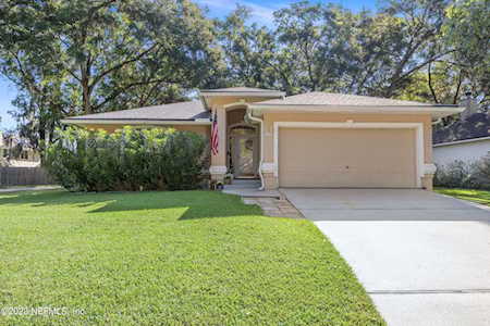 2322 Huckins CT Jacksonville, FL 32225