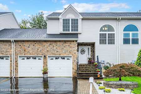 35 Barn Swallow Blvd Marlboro, NJ 07746