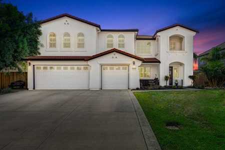 18435 Mandarin Street Woodland, CA 95695