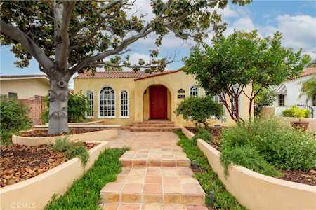 3581 Walnut Ave Long Beach, CA 90807
