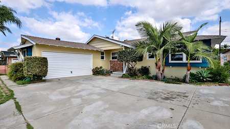 9081 Shelley Dr Garden Grove, CA 92841