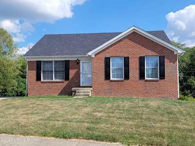 1609 Boxwood Ridge Ct Simpsonville, KY 40067