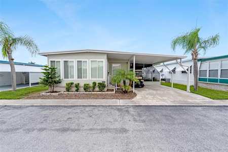 82201 F St N #201 Pinellas Park, FL 33781