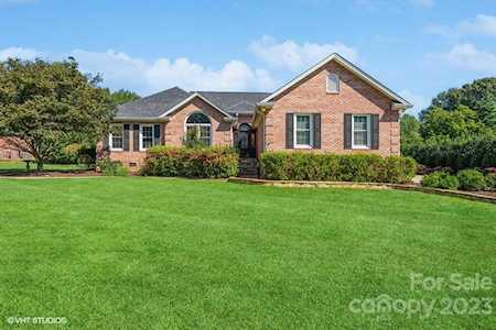5011 Samuel Pinckney Dr Belmont, NC 28012