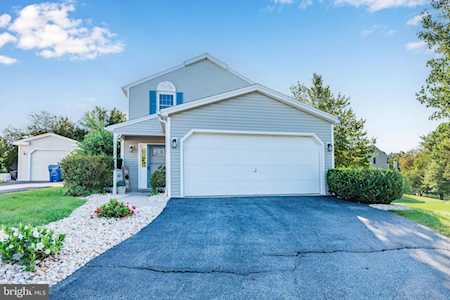 6071 Regent Dr Harrisburg, PA 17112