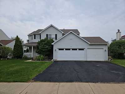 1805 Daybreak Ln Zion, IL 60099