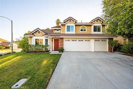 24151 Country Canyon Rd Moreno Valley, CA 92557