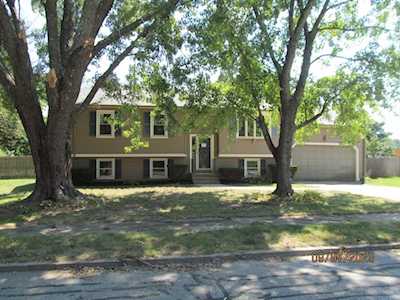 3 Circlewood Dr Coventry, RI 02816