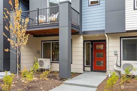 616 237th Place SE #E Bothell, WA 98021