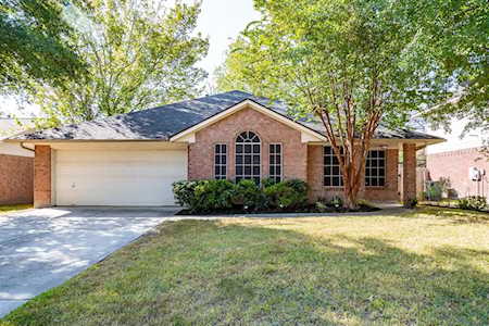 7859 Split Oak Dr Houston, TX 77040