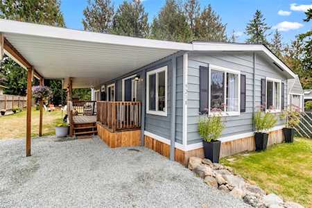 9218 13th Place SE Lake Stevens, WA 98258