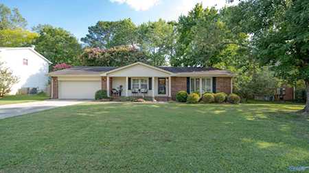 616 SE Hemlock Drive Huntsville, AL 35803