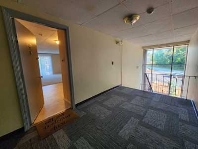 74 E Constitution Dr #74 Londonderry, NH 03053