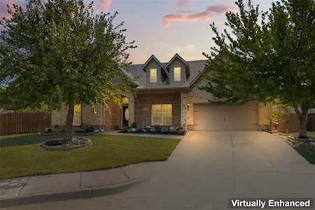 1100 Sienna Court Burleson, TX 76028