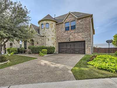 8404 Freedom Way North Richland Hills, TX 76182