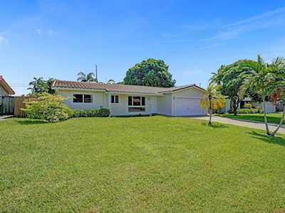 1670 NE 55th St Fort Lauderdale, FL 33334