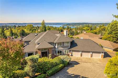 7717 120th Place SE Newcastle, WA 98056