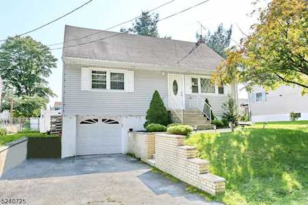 50 Colfax Rd Wayne Twp., NJ 07470
