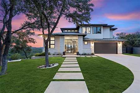 330 King Arthur CT Austin, TX 78746