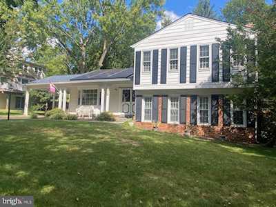 1705 Pitt Place Rockville, MD 20850
