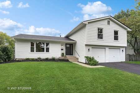 800 Fellows St St. Charles, IL 60174