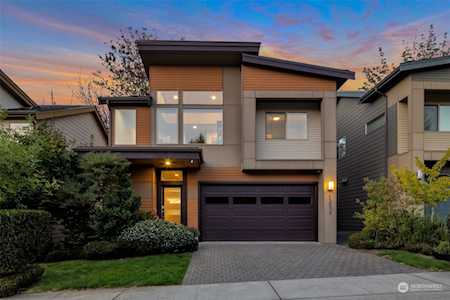 13532 SE 81st Place Newcastle, WA 98059
