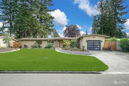 2522 155th Ave SE Bellevue, WA 98007