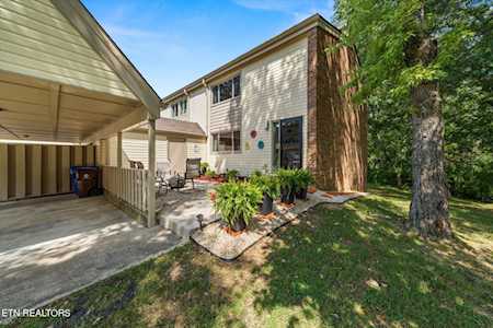 12 Brookside Dr Oak Ridge, TN 37830
