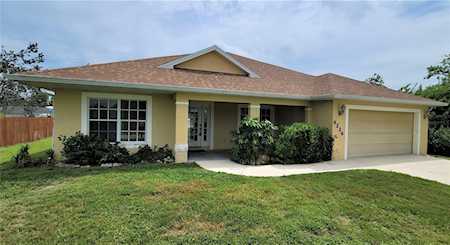6226 Sunnybrook Blvd Englewood, FL 34224