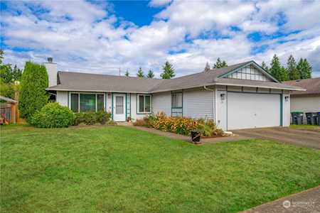 21716 SE 237th St Maple Valley, WA 98038