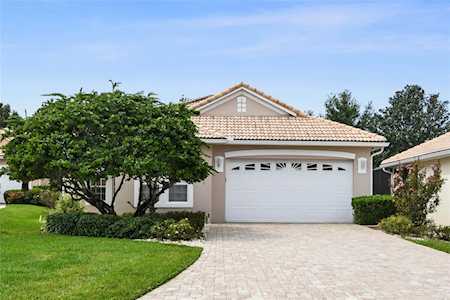 313 Foxhill Ct Debary, FL 32713