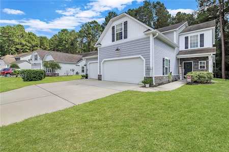 8 Swamp White Oak Dr Bluffton, SC 29910