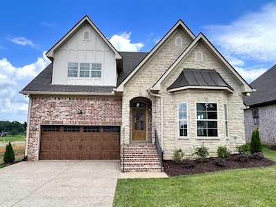 1037 Jackston Mack Way #9 Gallatin, TN 37066