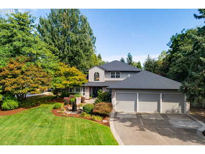 2132 SE Douglas PL Gresham, OR 97080