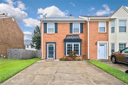 1328 Battleford Dr Virginia Beach, VA 23464