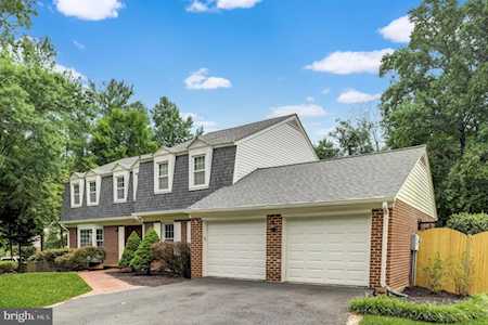 11933 Riders Ln Reston, VA 20191