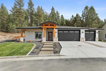 13420 N Golf View Ln Spokane, WA 99208